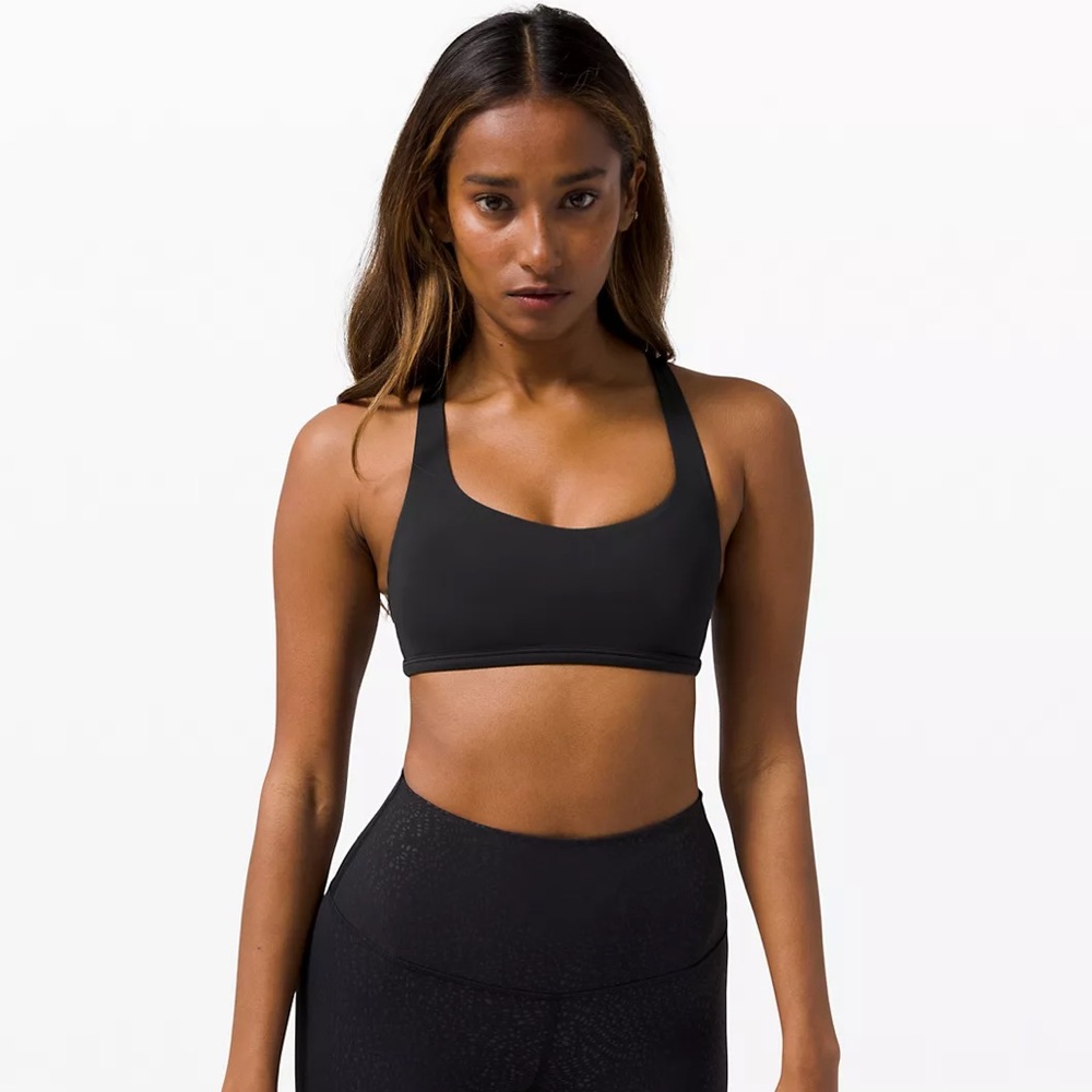 Lululemon Free to be wild bra- size 6